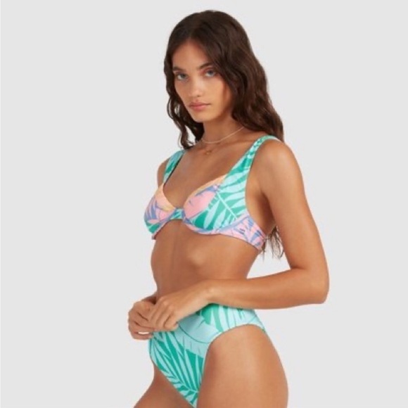 ☀️BILLABONG☀️ MYSTIC BEACH CHLOE MYSTIC BEACH HI MAUI BIKINI SET - Picture 10 of 15